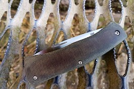 A more traditional slip-joint folder, made for hard work in green canvas micarta and ZDP-189 @Rc65