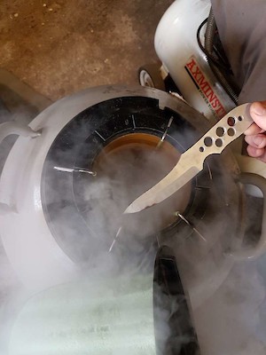 Freezing to -298C in liquid nitrogen to achieve optimal edge holding